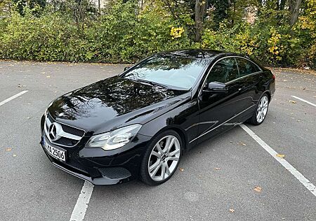 Mercedes-Benz E 220 CDI Coupe 7G-TRONIC