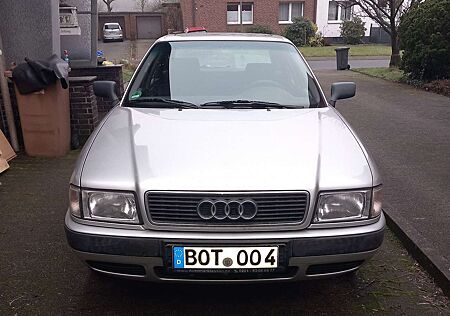 Audi 80