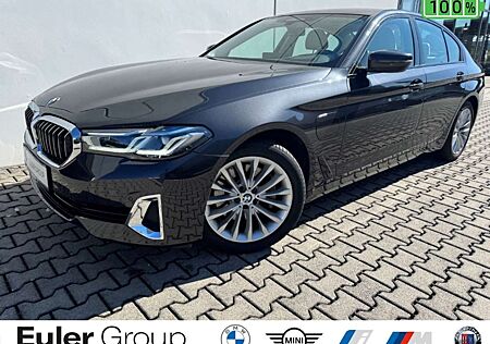BMW 530 e Luxury Line Parkass HUD LCProf Keyless
