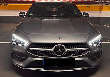 Mercedes-Benz CLA 220 (118.344)