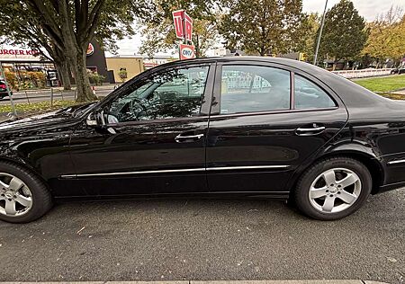 Mercedes-Benz E 280 (211.054)