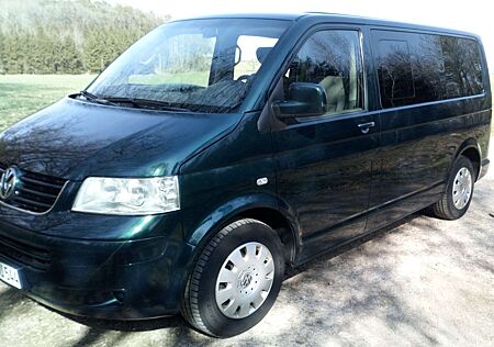 VW T5 Multivan Volkswagen Multivan Comfortline