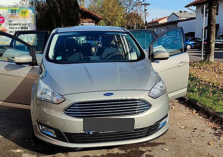 Ford C-Max 1.5 TDCi Start-Stop-System Titanium