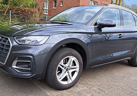 Audi Q5 40 TDI quattro S tronic, LED, 2 J. Garantie