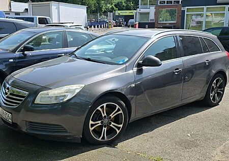 Opel Insignia Sports Tourer Diesel 2.0 CDTI Sports Tour