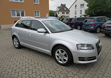 Audi A3 1.2 TFSI Attraction*Automatik*