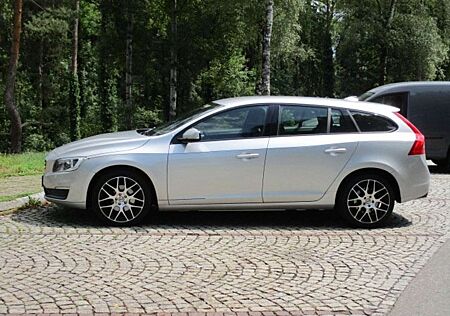 Volvo V60 T5 Summum