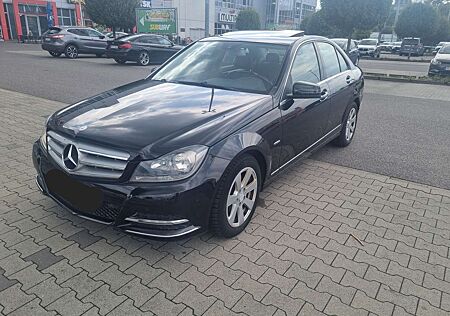 Mercedes-Benz C 180 BlueEFFICIENCY 7G-TRONIC Avantgarde