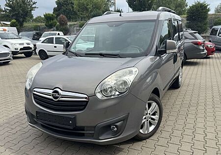 Opel Combo 1.6 CDTI L1H1 7 SITZE