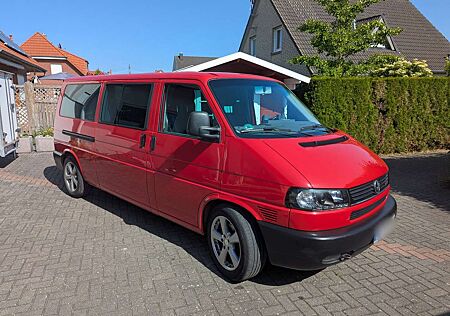 VW T4 Caravelle Volkswagen langer Radstand LR, zwei Schiebetüren, 2.5 TDI