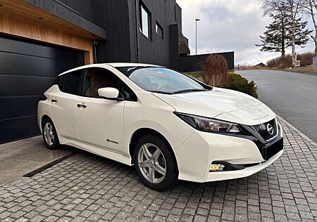 Nissan Leaf 40 kWh ACENTA