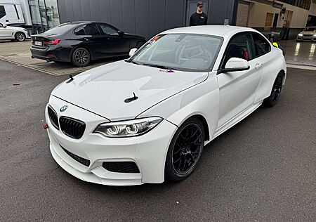 BMW 240 M240i / M235i Racing Cup Rennfahrzeug Rennwagen