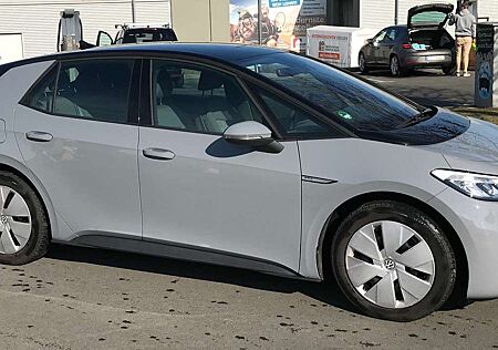 VW ID.3 Volkswagen Pro 150 kW, 58 kWh, Navi, Wärmep., Fahrrad