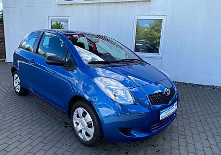 Toyota Yaris Cool 1.0 VVT-i / Klimaanlage / 03-2026