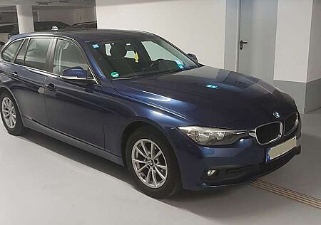 BMW 318d 318 Touring Aut. Advantage