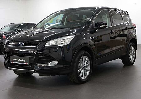 Ford Kuga Titanium 1.5 EB AHK/