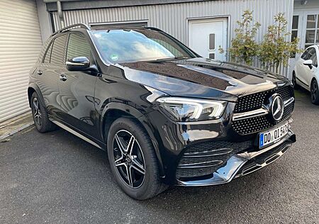 Mercedes-Benz GLE 300 d 4Matic AMG Panorama Navi Leder ACC AHK