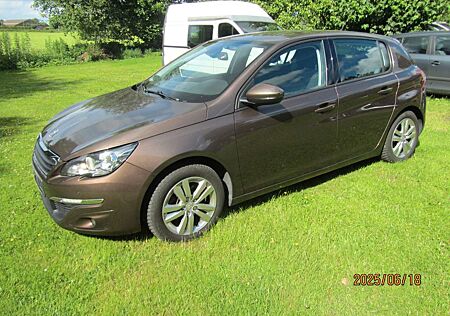 Peugeot 308 Active 1,6 Benzin Klima Shz Bluetooth Tempo