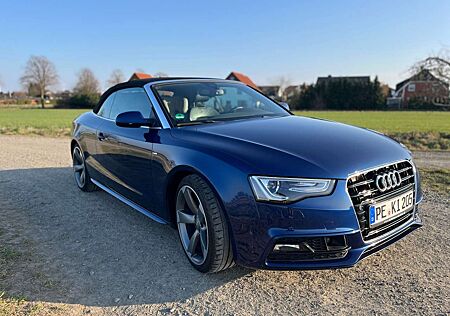 Audi A5 Cabrio 2.0 TDI DPF quattro