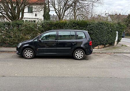 VW Touran Volkswagen Trendline