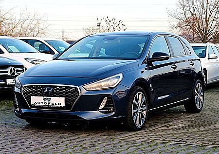 Hyundai i30 1.6 CRDi INTRO/VOLL SH/LED/NAVI/RCAM/TEMP