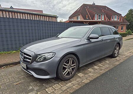 Mercedes-Benz E 220 E-Klasse T-Modell Diesel d T 9G-TRONIC Avantgarde