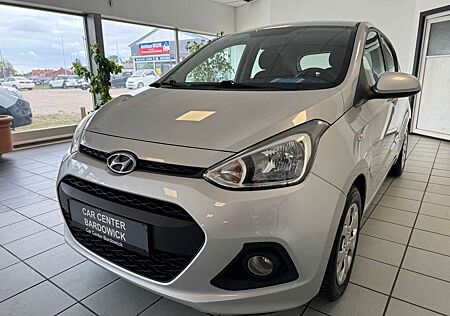 Hyundai i10 **Wenig KM + Tüv/Au Neu**