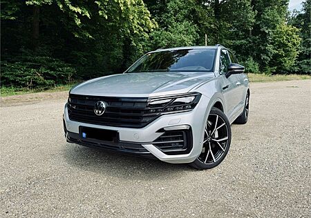 VW Touareg Volkswagen R CR7 3.0 TSI eHybrid 462PS Garantie unfallfrei