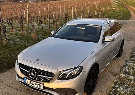 Mercedes-Benz E 220 d (213.204) Tüv Neu