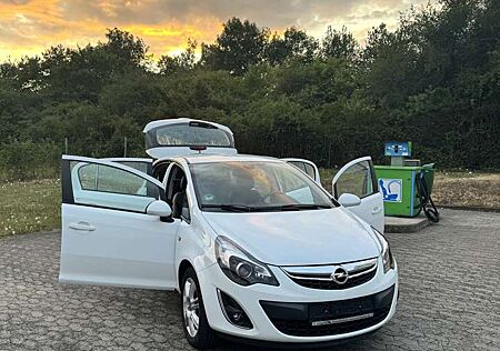 Opel Corsa 1.4 16V Innovation