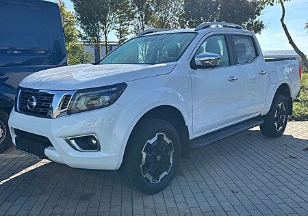 Nissan Navara NP300 DC AUTOM/MOTOR 20.000KM+AHK3.5+DIFF