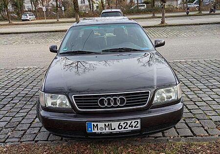 Audi A6 2.6l C4 Edition