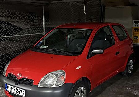 Toyota Yaris 1.0 linea eco