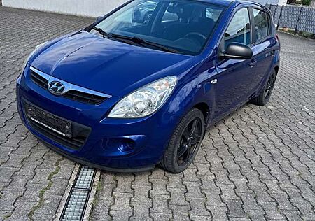 Hyundai i20 1.4 Comfort Automatik,8 Fach, Klimaanlage