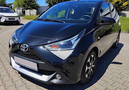 Toyota Aygo x-play Team-D *CarPlay/Android Auto*DAB*Kemra*BT*