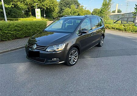 VW Sharan Volkswagen 2.0 TDI DSG (BlueMotion Technology) Highline