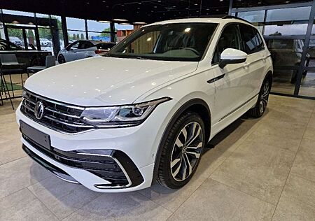 VW Tiguan Volkswagen 2.0 TDI SCR 4X4 DSG R-Line*Pano*Standheiz