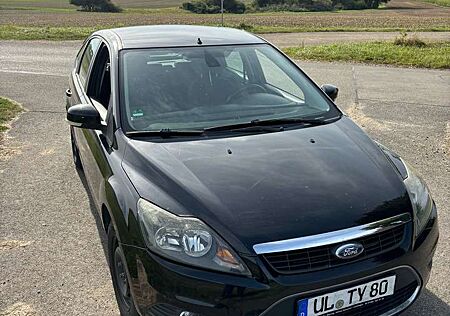 Ford Focus 1.6 Ti-VCT Ghia