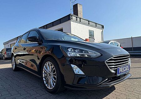 Ford Focus 1.5 TDCI AUT.*Titanium*LED*HEAD-UP*B&O*AHK
