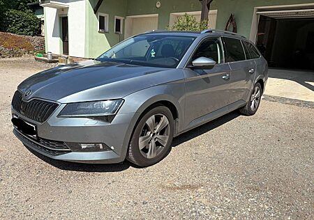 Skoda Superb Style