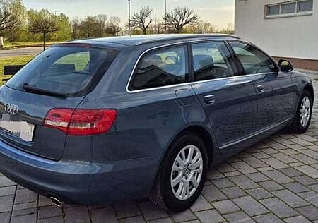 Audi A6 AVANT V6 2.7 TDI DPF 190 AVUS