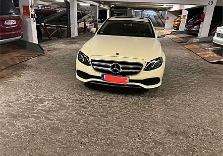 Mercedes-Benz E 220 d 9G-TRONIC Avantgarde