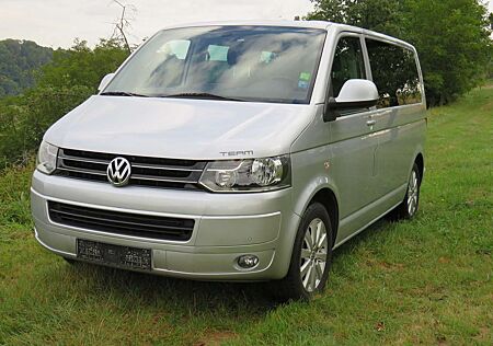 VW T5 Multivan Volkswagen 2.0 TDI Team Edition