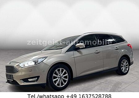 Ford Focus Turnier Titanium*TÜV & SERVICE NEU*