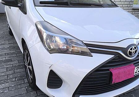 Toyota Yaris 1.0 VVT-i