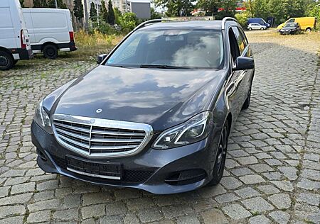 Mercedes-Benz E 350 T BlueTEC 4Matic 7G-TRONIC