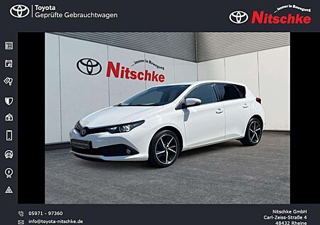 Toyota Auris Team D