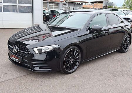 Mercedes-Benz A 220 AMG Line Limousine 4-Matic Kamer_LED_Night
