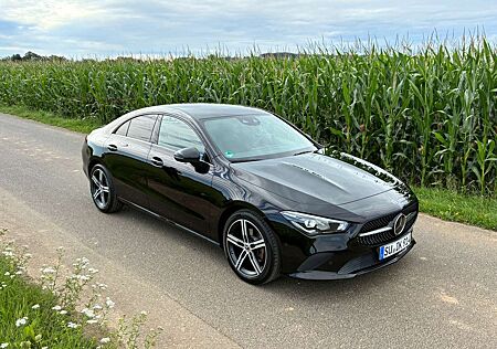 Mercedes-Benz CLA 200 (118.387)