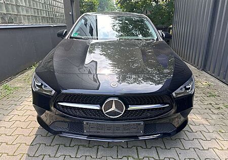 Mercedes-Benz CLA 180 Coupé Progressive LED+CARPLAY UVM